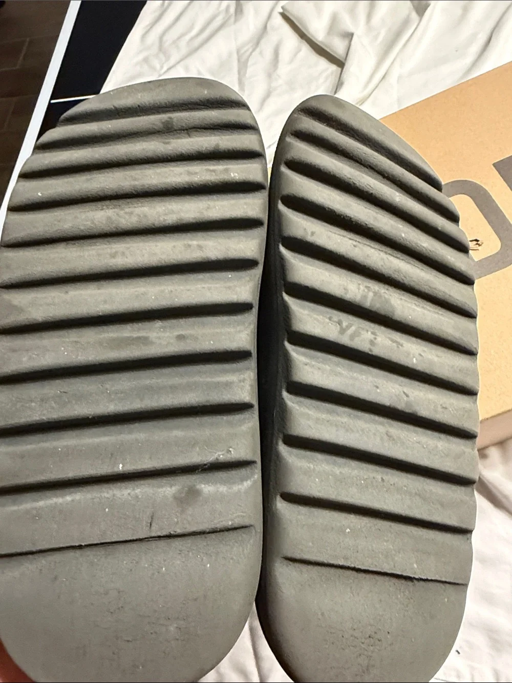 Yzy slides size 12